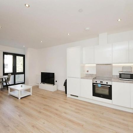 Modern Comfort 1 Bed Apartment Broadoaks, Sulihull Solihull Buitenkant foto