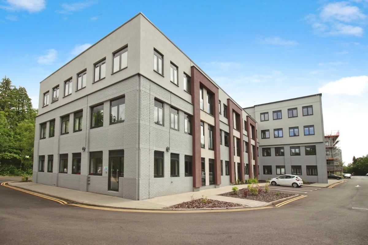 Modern Comfort 1 Bed Apartment Broadoaks, Sulihull Solihull Buitenkant foto